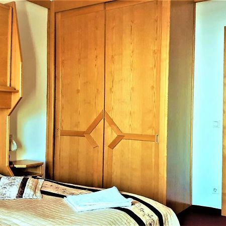 Hotel Alpinum Treffen Exteriör bild