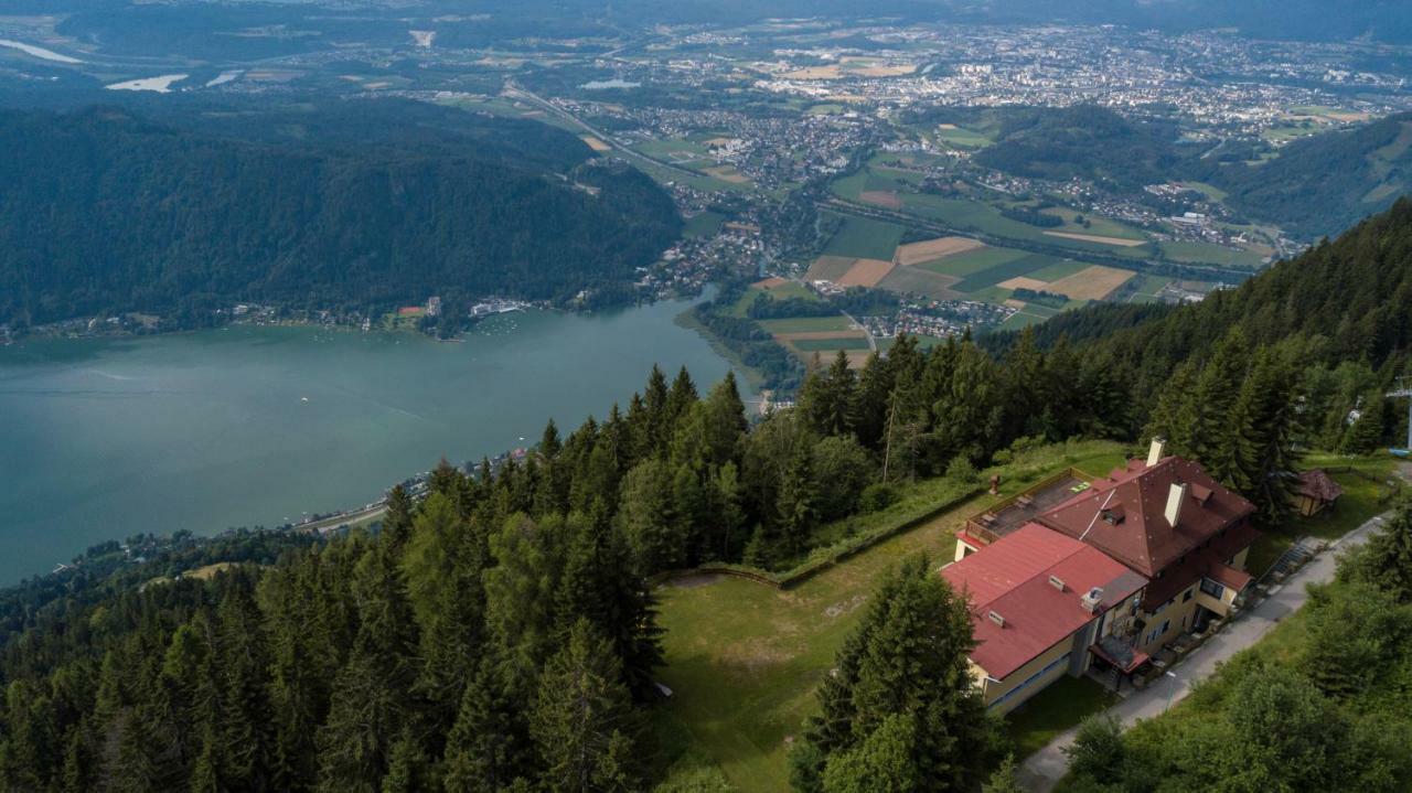 Hotel Alpinum Treffen Exteriör bild